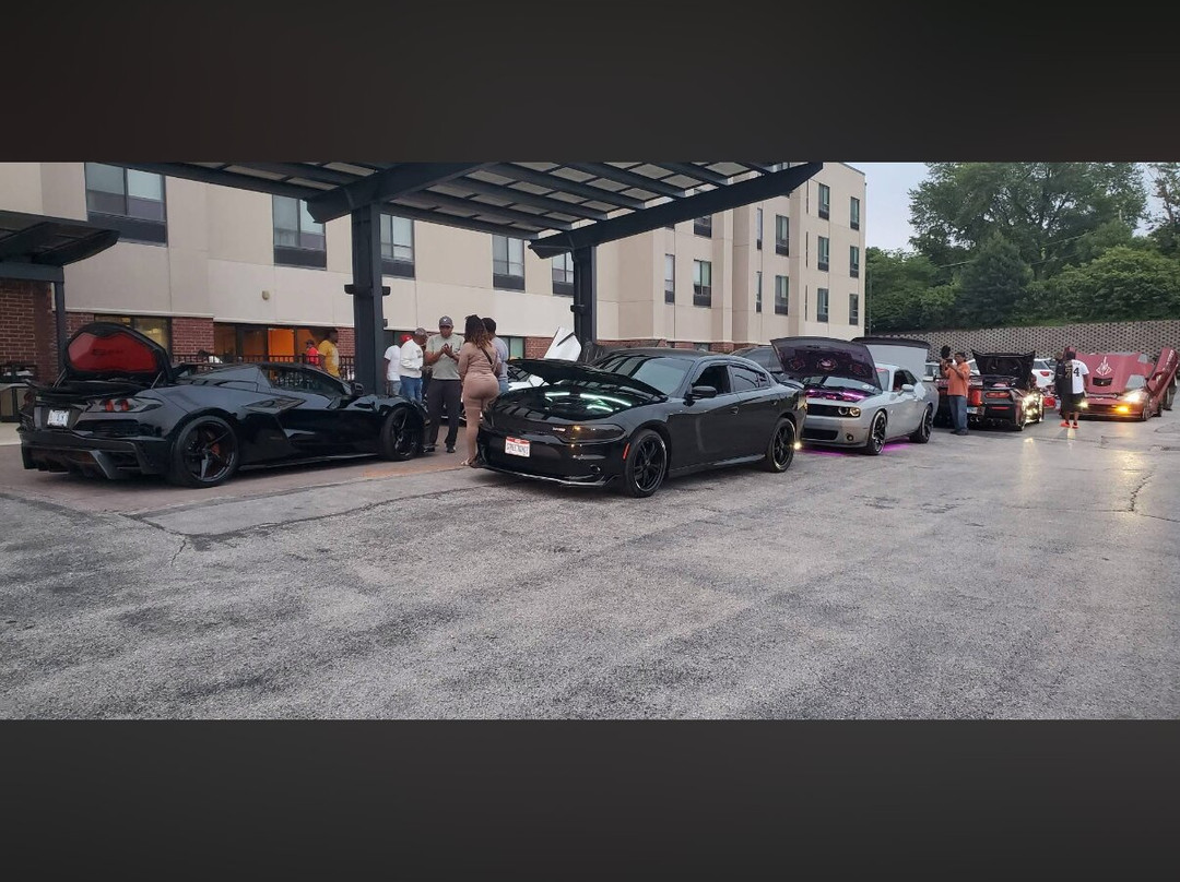 圣路易斯机场/地球城SpringHill套房酒店主图