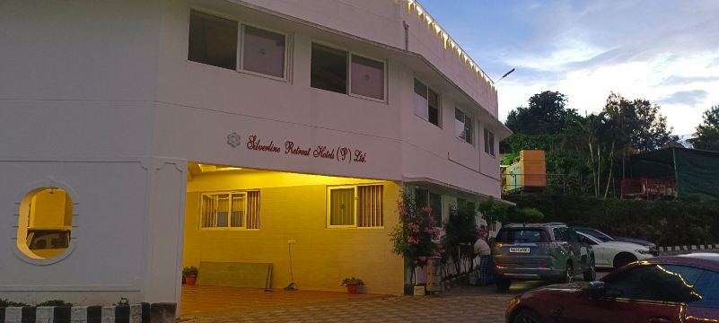 Silver Line Retreat Hotels-旅行者