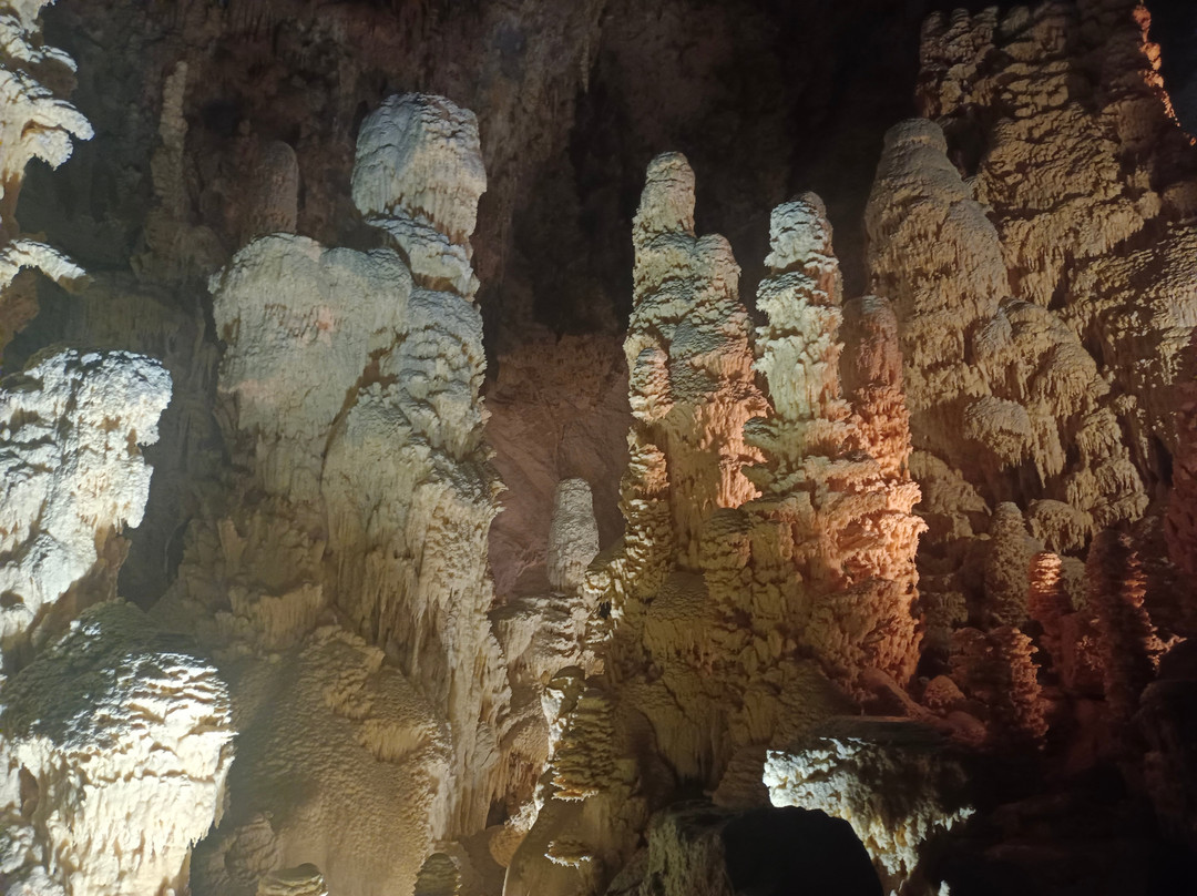 Genga Grotte Di Frasassi