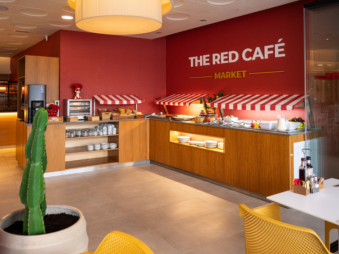 The Red Cafe