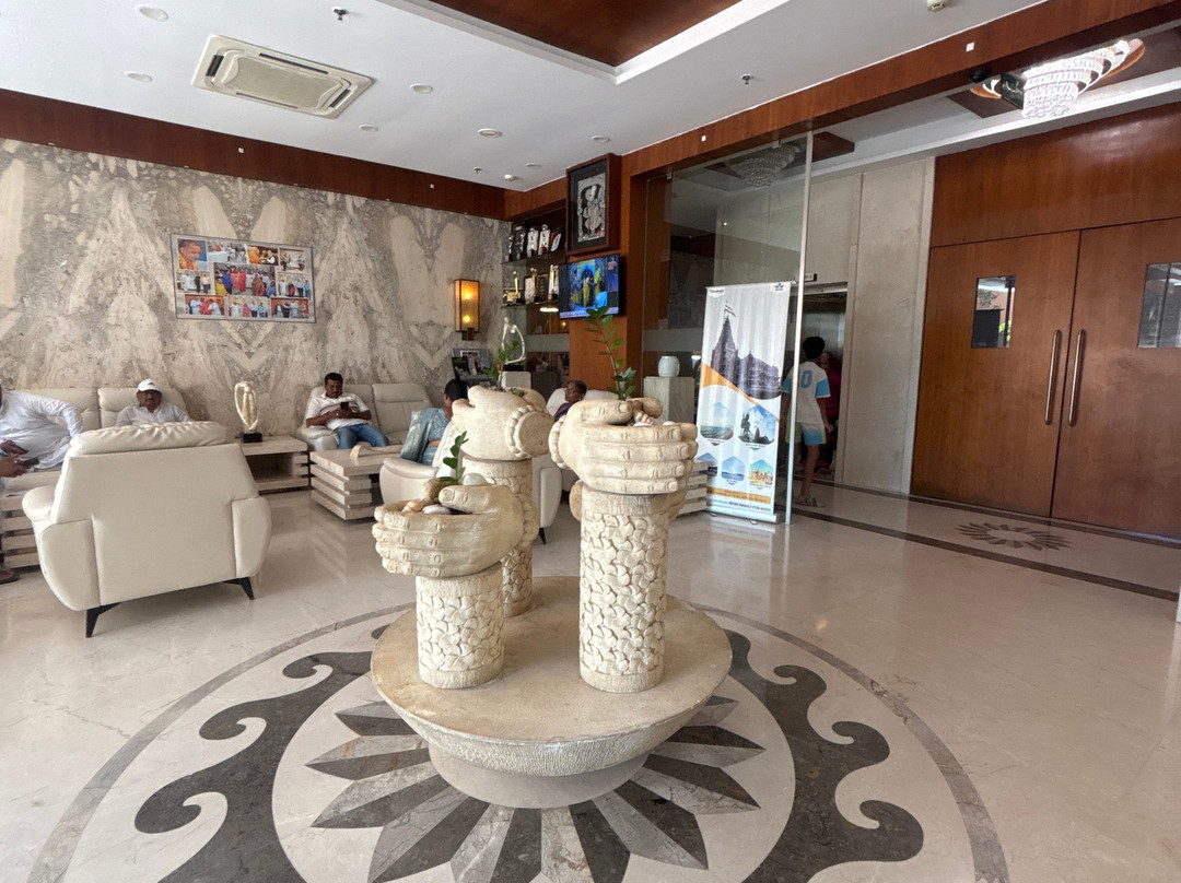 德瓦尔卡杜布米威特兹酒店主图