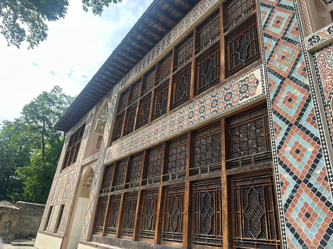 Palace of Shaki Khans-舍基必去景点