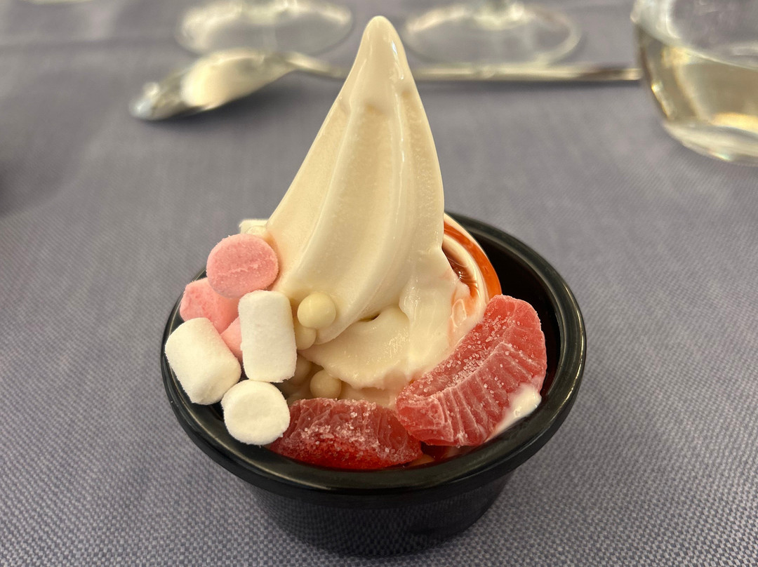 黄金萨劳海岸酒店 - 限成人主图