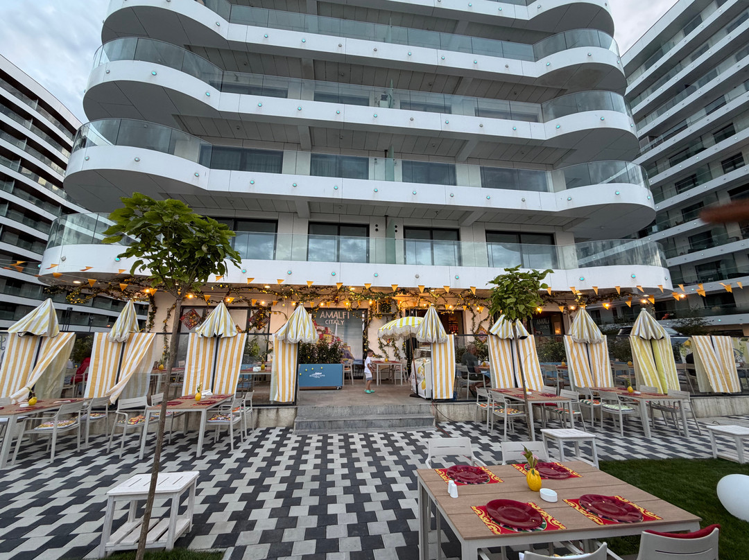 Bocca Lupo Mamaia