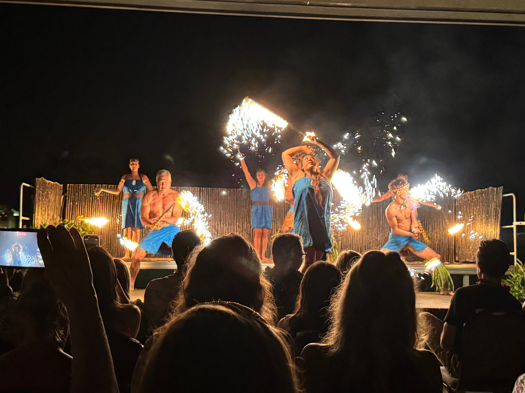 Ahi Lele Luau Fire Show-基拉韦厄必去景点