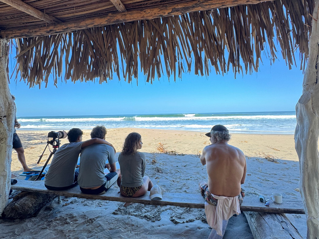 Ten Toes Surf - Surf Coaching and Lessons-Playa Guiones必去景点