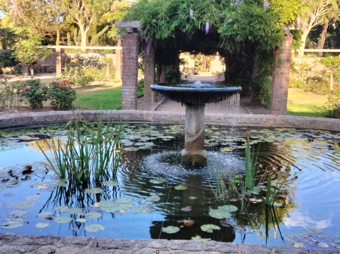 Howard Davis Park-St. Helier必去景点