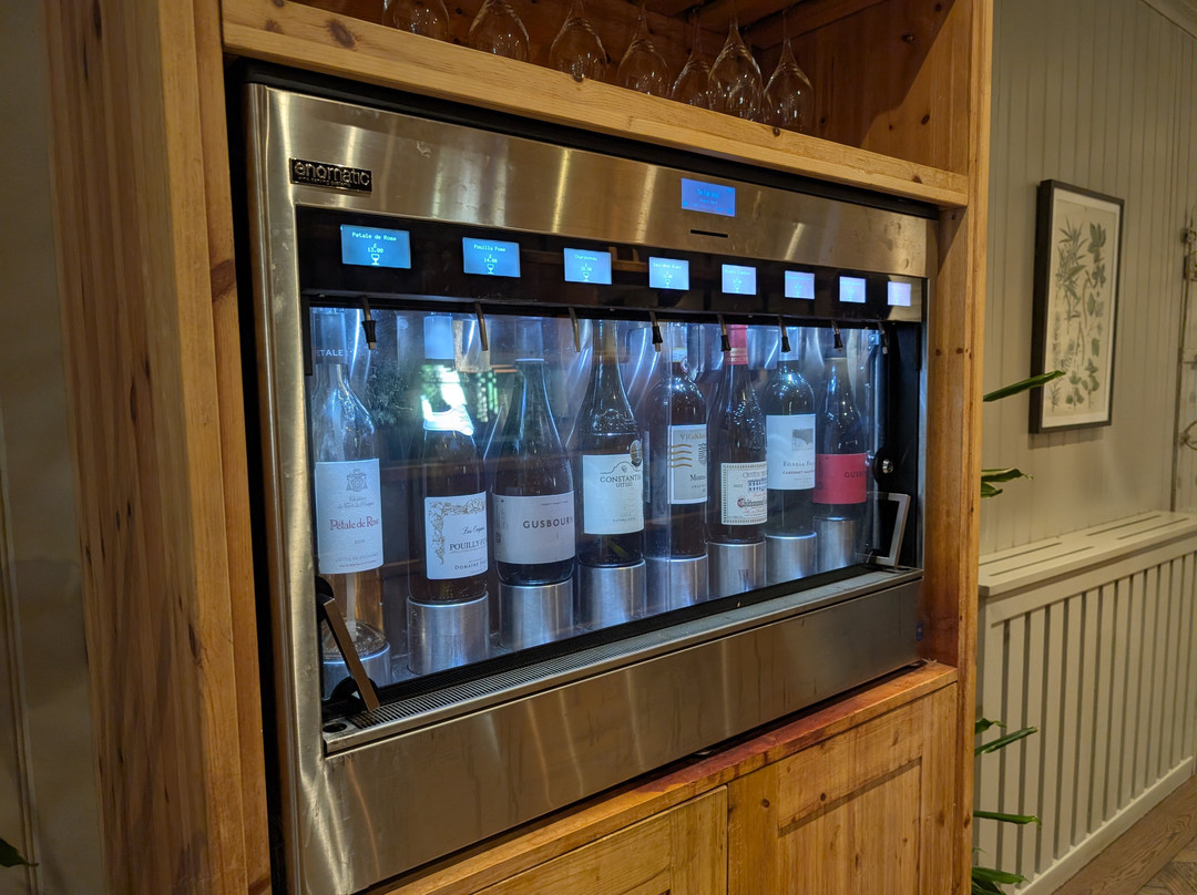 菲斯酒店主图