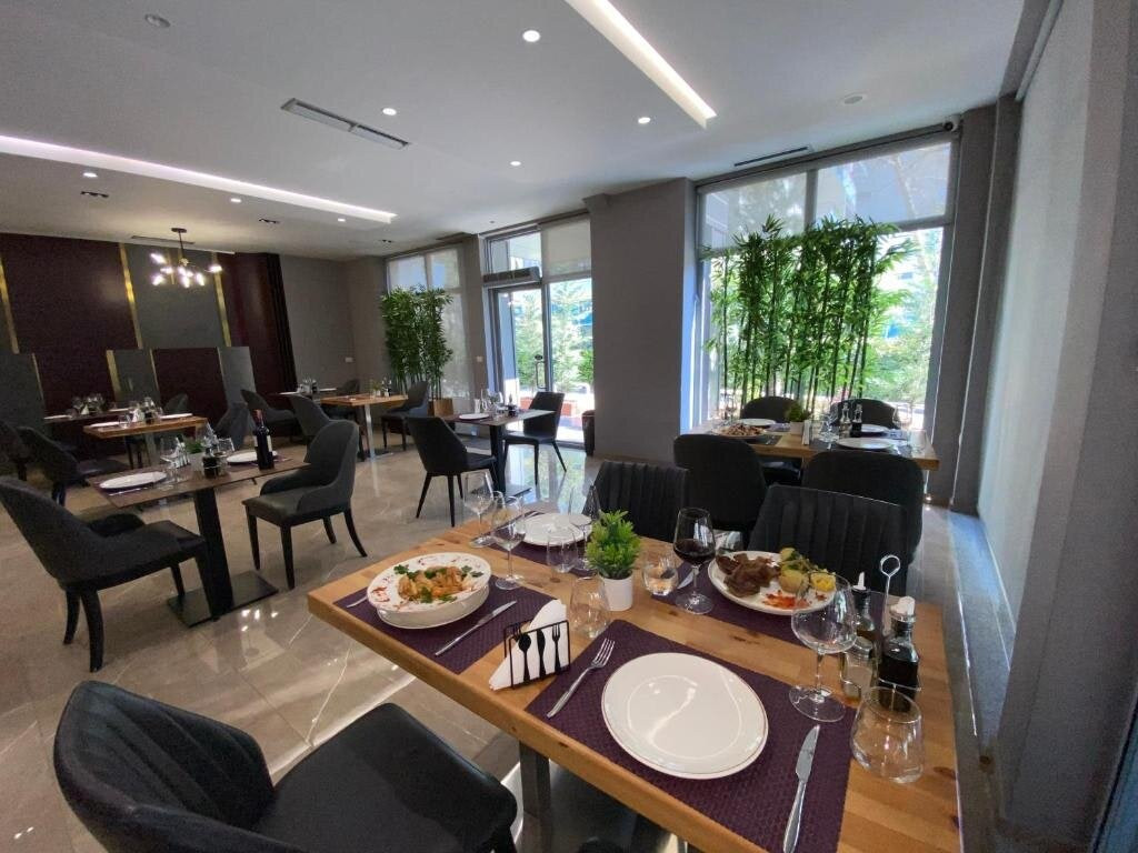 Doanesia Premium Hotel & Spa主图