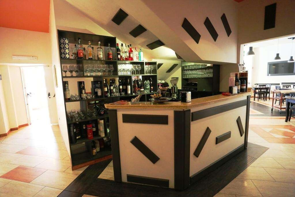 阿尔巴努欧瓦酒店