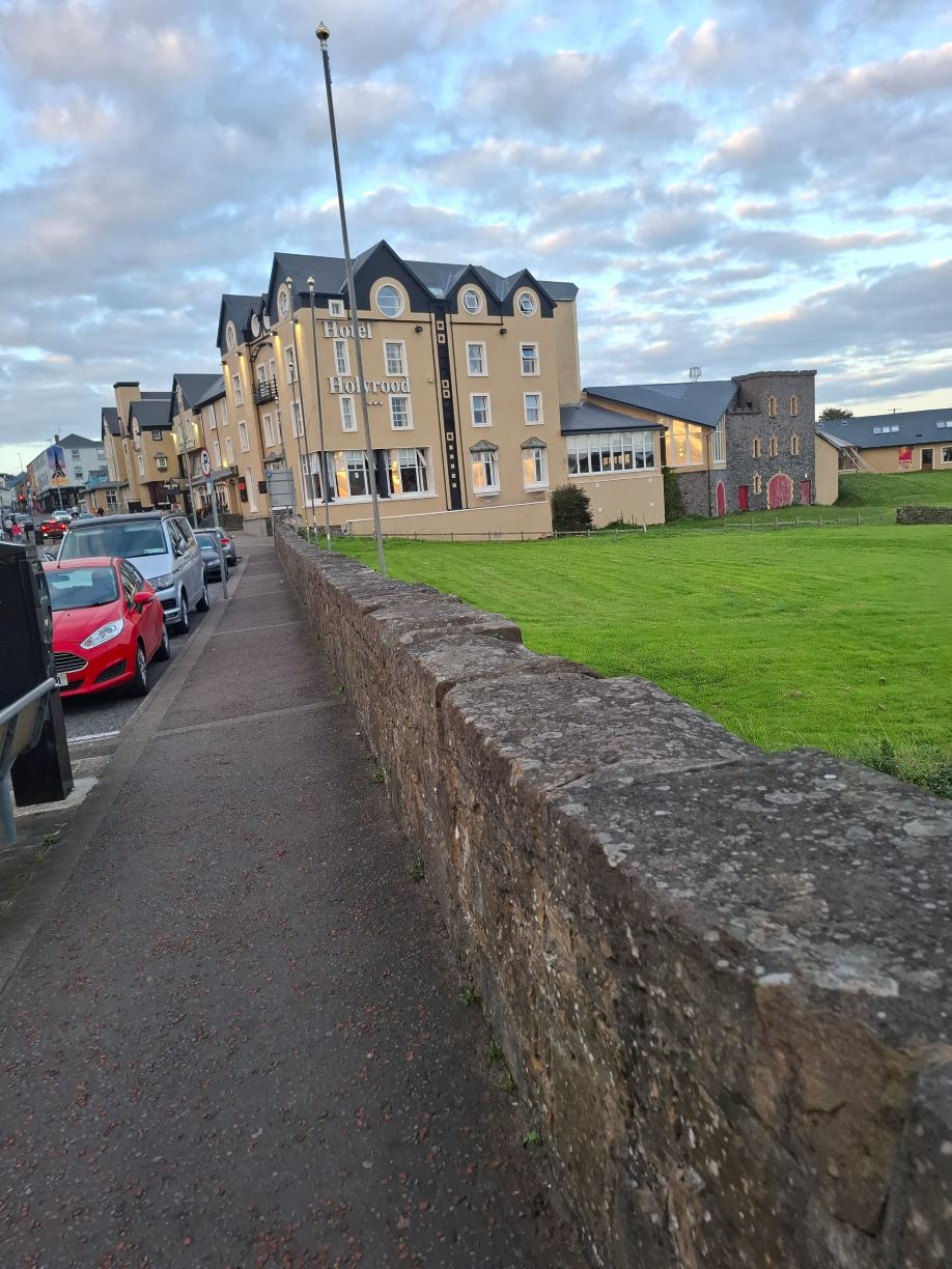 The Holyrood Hotel - Blue River Leisure Centre-旅行者