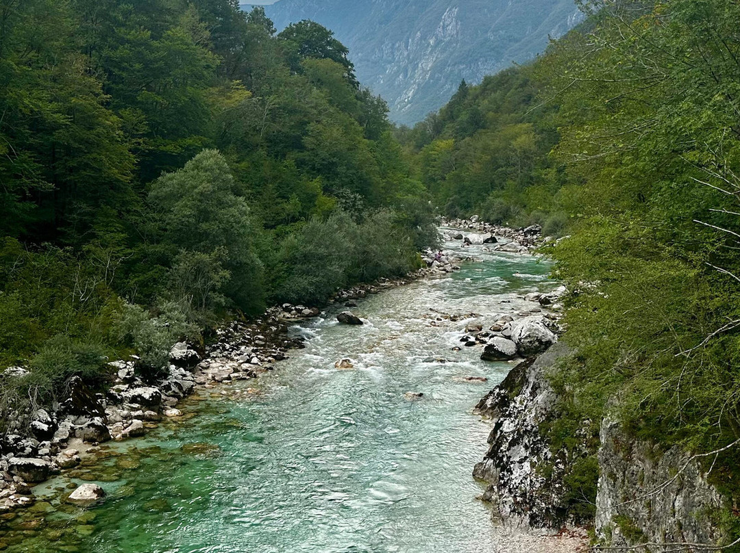 Kozjak Waterfalls-Kobarid必去景点