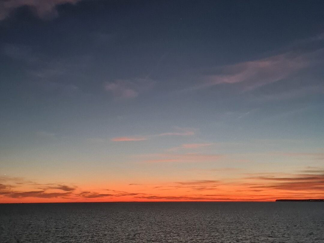 浪漫环球酒店主图