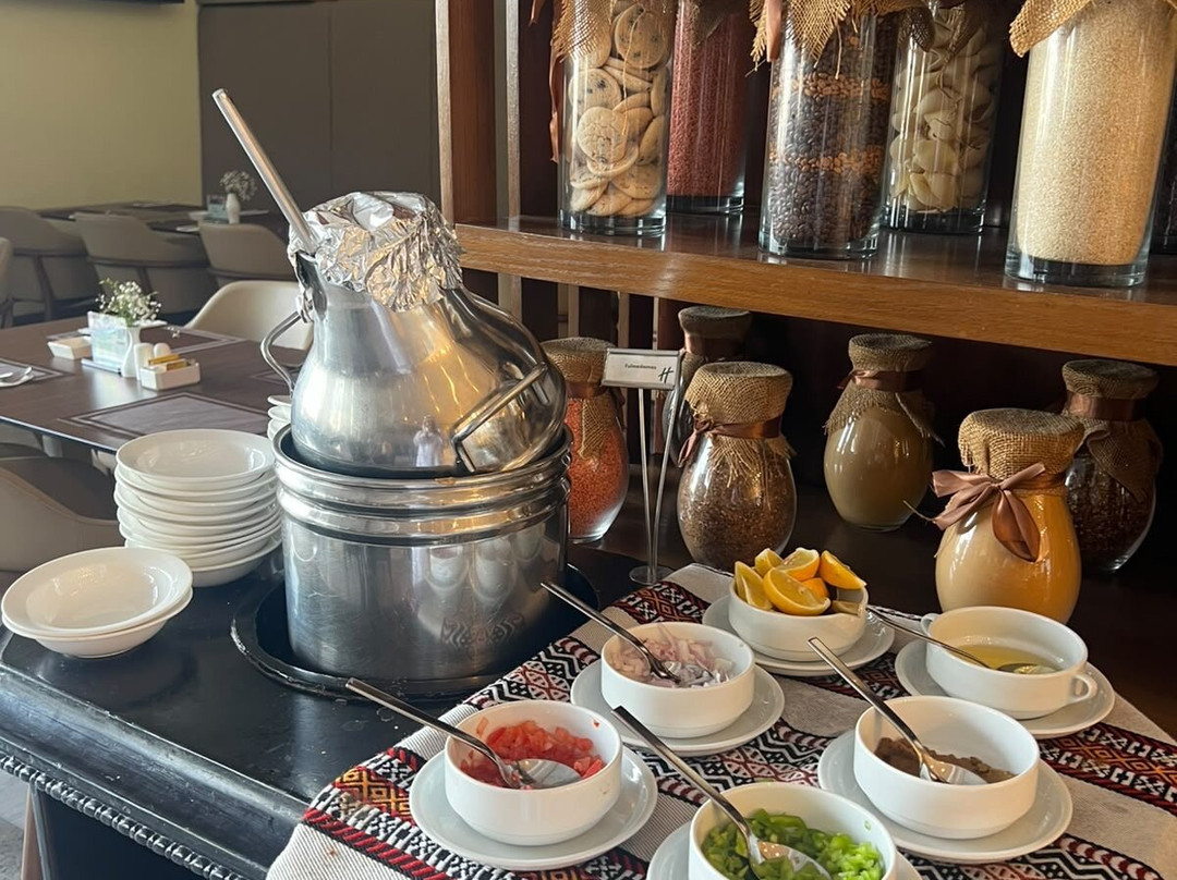 Holiday Inn 吉达，机场警区主图