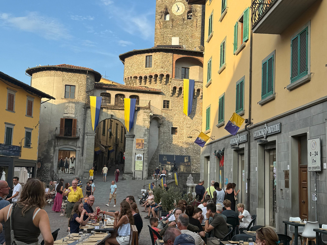 Rocca Ariostesca-Castelnuovo di Garfagnana必去景点
