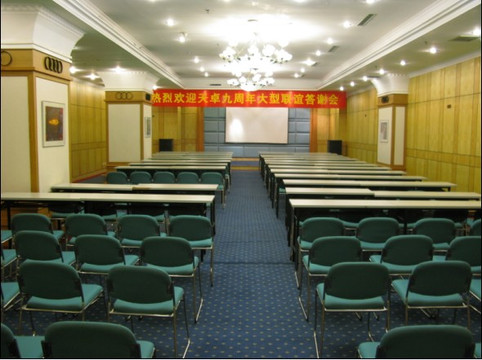 嘉正海外国际大酒店主图