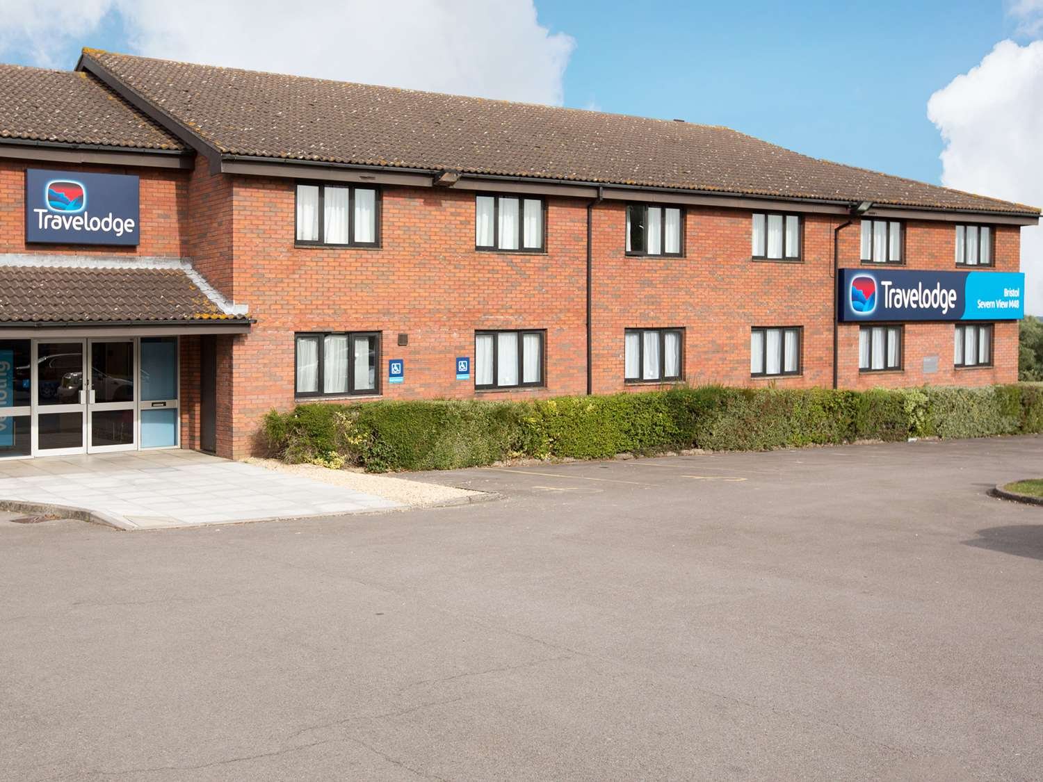 Travelodge Bristol Severn View M48-官方