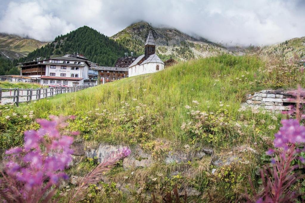 Sporthotel Kurzras-官方