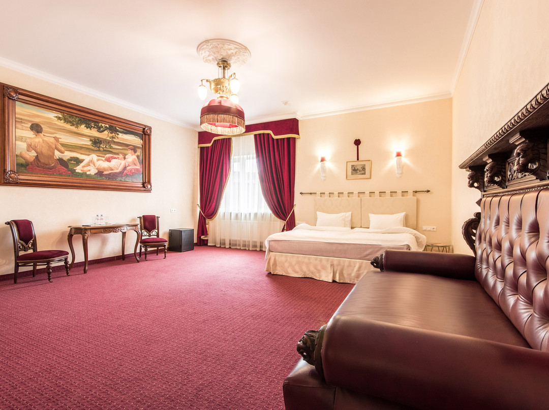 克拉斯诺达尔酒店住宿-Bristol Hotel