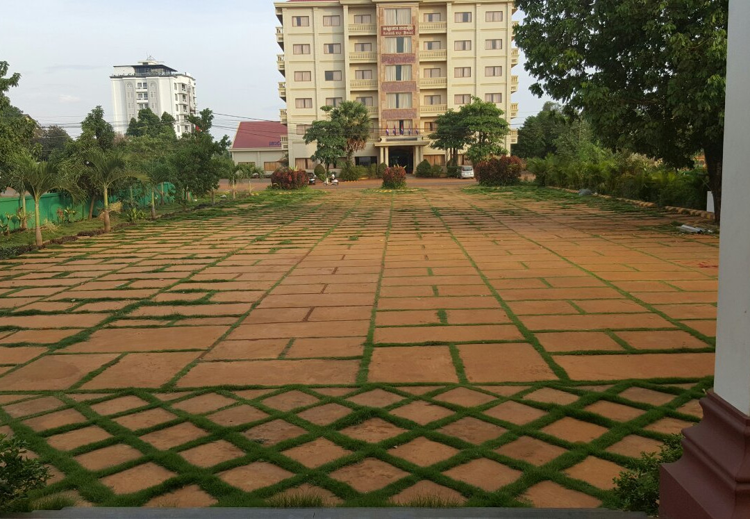 邦隆酒店住宿-Ratanak City Hotel