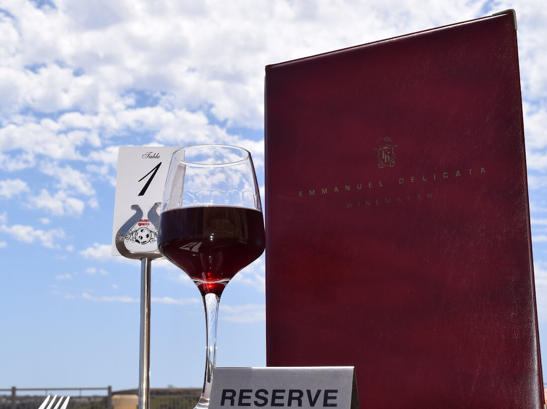 Ghasri餐馆和美食-Żebbuġ Rovers Bar & Grill