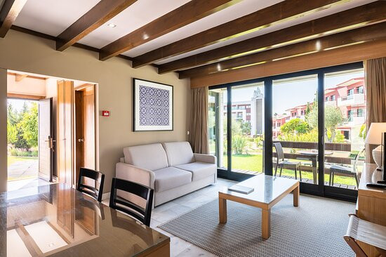 Topazio Vibe Beach Hotel & Apartments主图