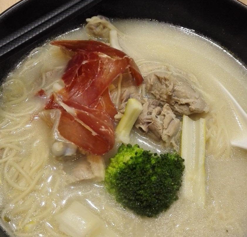 Gourmet Noodle House