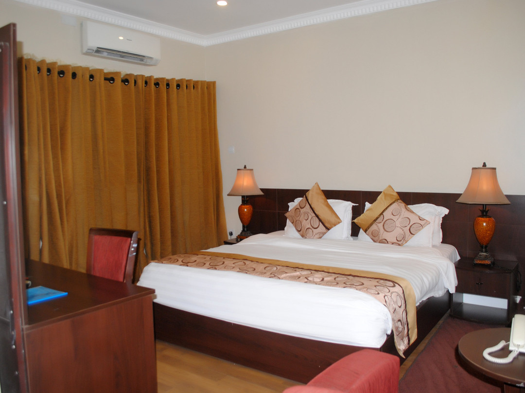Grand Inn & Suites主图