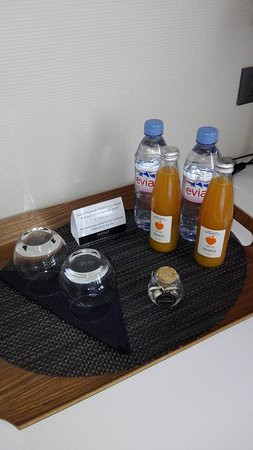 Hotel Le Corbusson主图