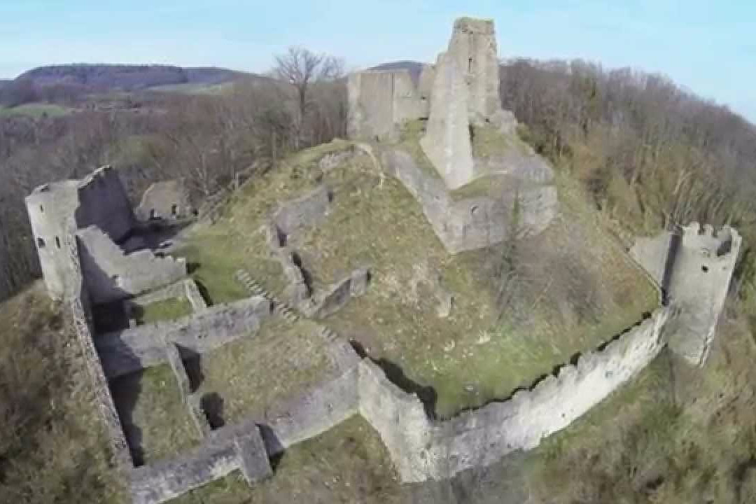 Burgruine Schenkenberg-Thalheim必去景点