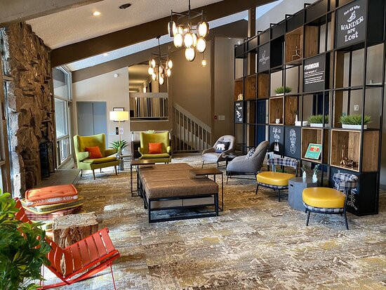 Gravity Haus Steamboat主图