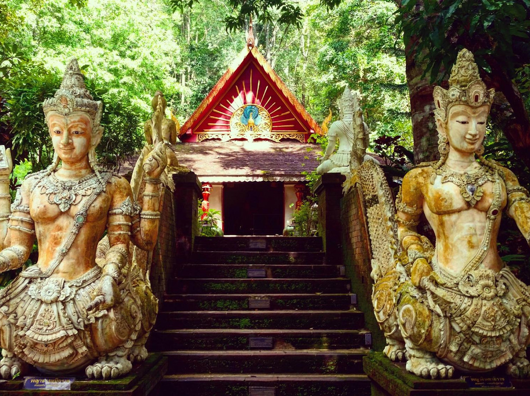 Pha Lat寺