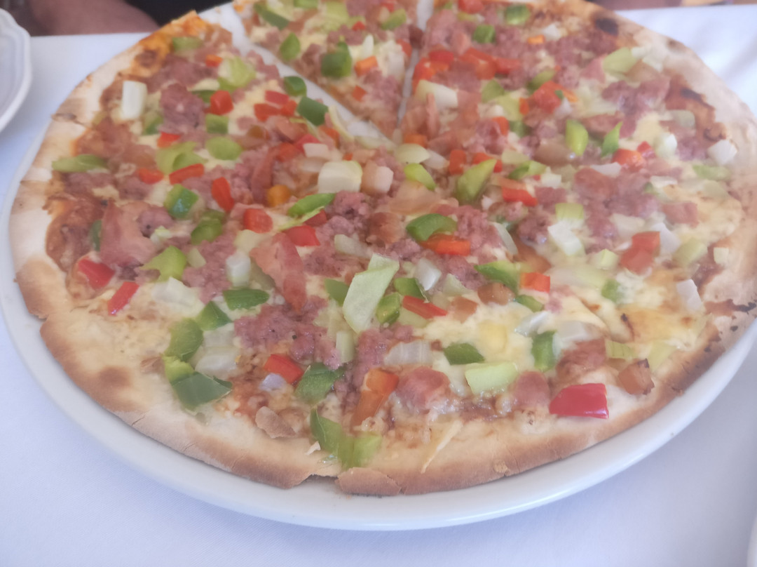 Uga餐馆和美食-Grill Caribe