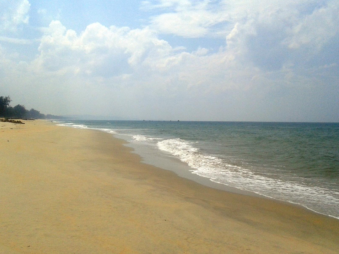 Penunjuk Beach景点图片