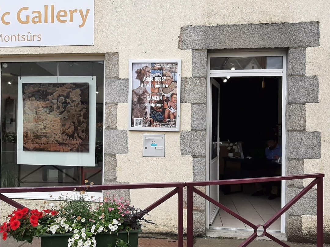 Majestic Gallery Montsûrs景点图片
