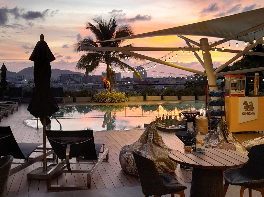 Skyview Resort Phuket Patong Beach主图