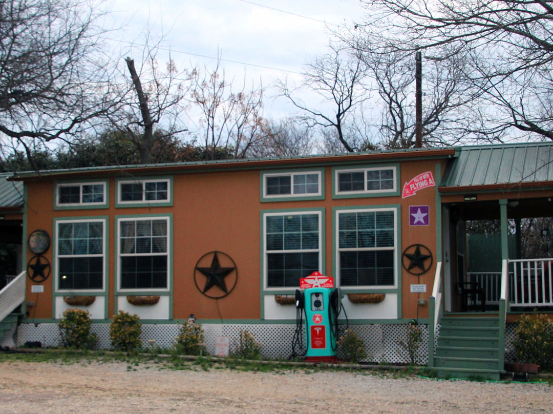 Old Irish Inn / Alpaca Inn主图