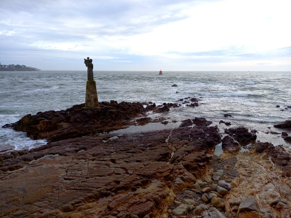 Pointe de Kerpenhir-Locmariaquer必去景点
