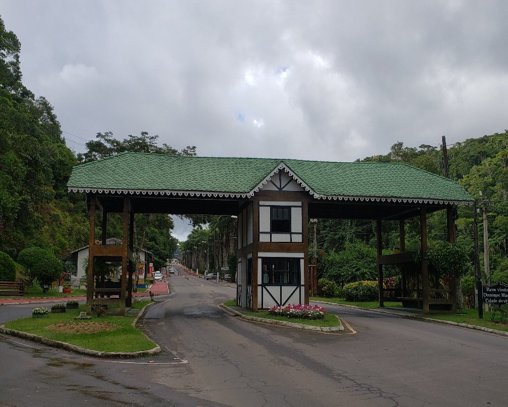 Portico of the City of Domingo Martins景点图片