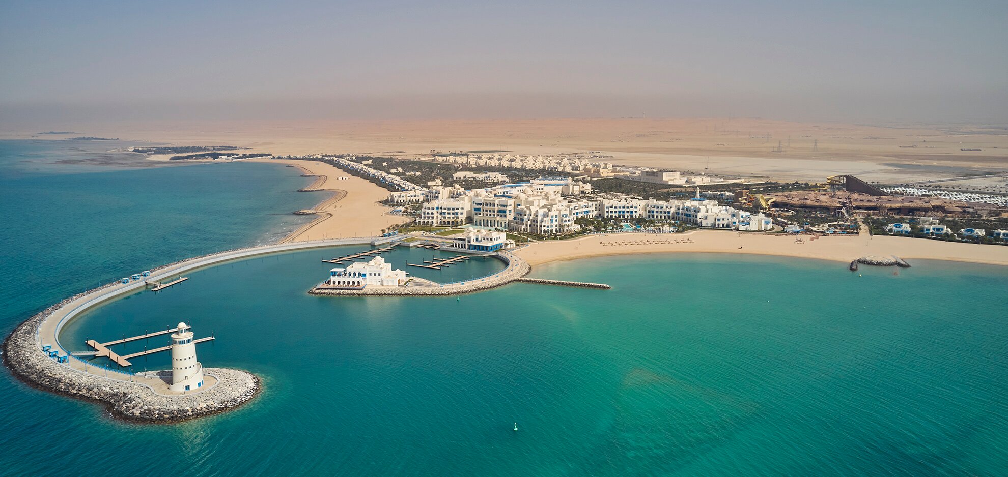 Hilton Salwa Beach Resort & Villas-官方