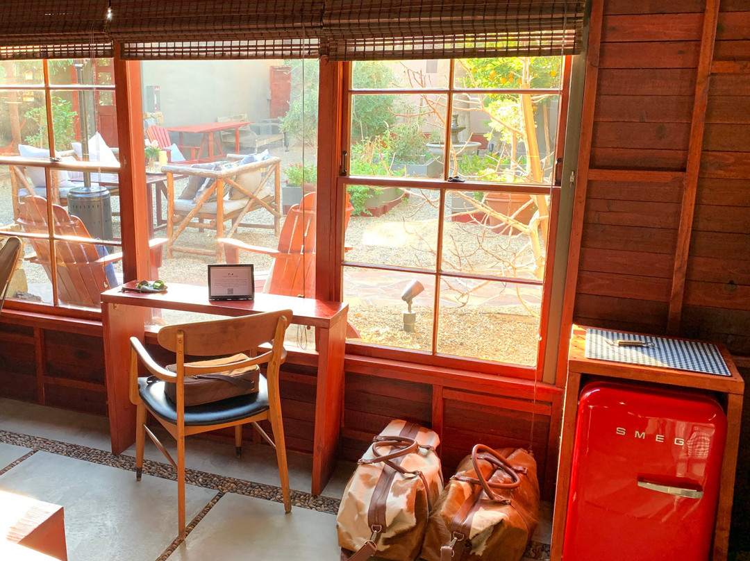 斯派罗木屋度假酒店主图