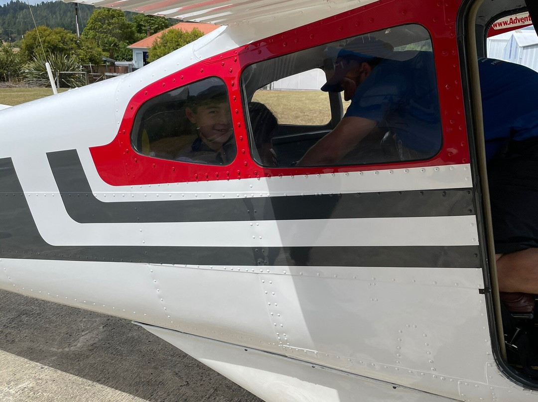 Adventure Flights Golden Bay-塔卡卡必去景点