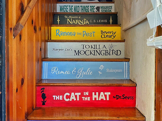 The Old Liberty Schoolhouse主图