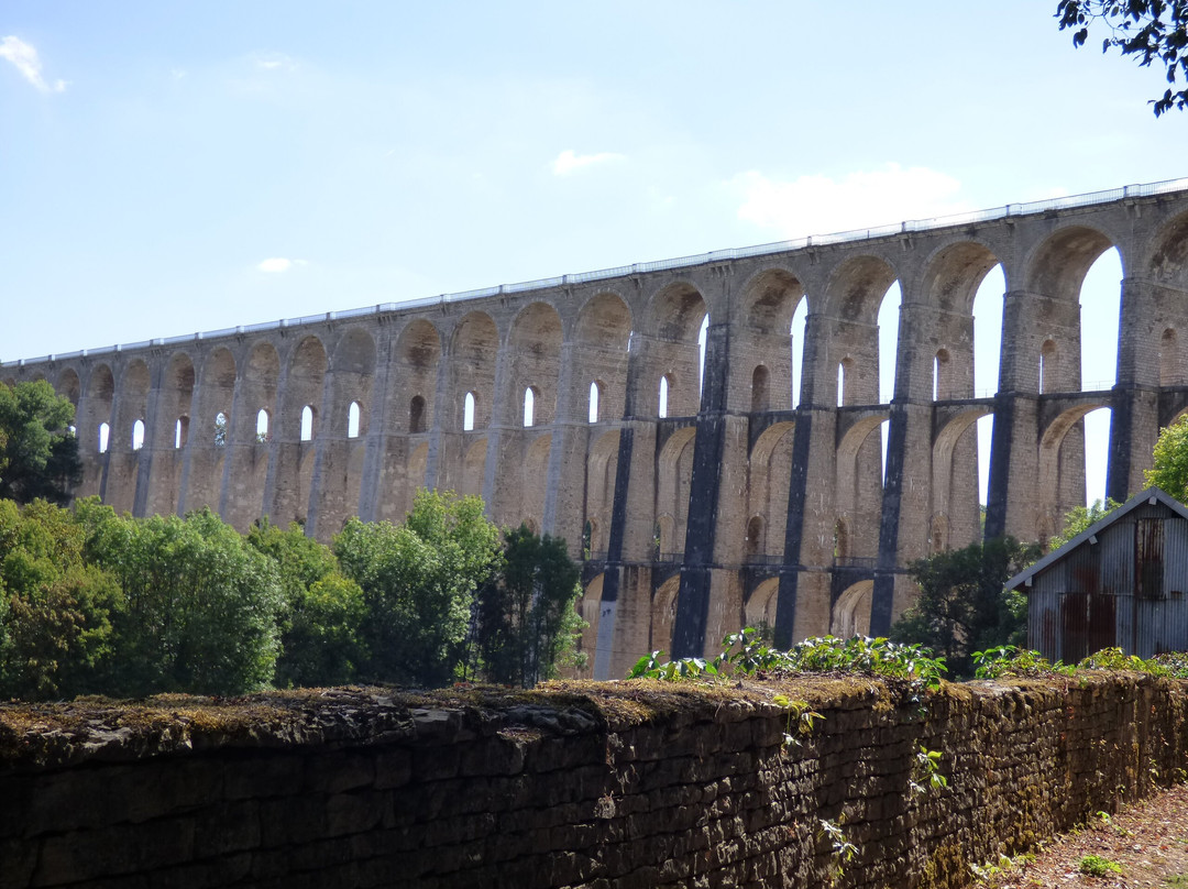 Viaduc de Chaumont景点图片