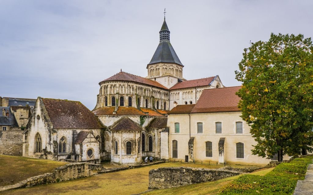 Eglise Notre-Dame de La Charité-sur-Loire-La Charite-sur-Loire必去景点