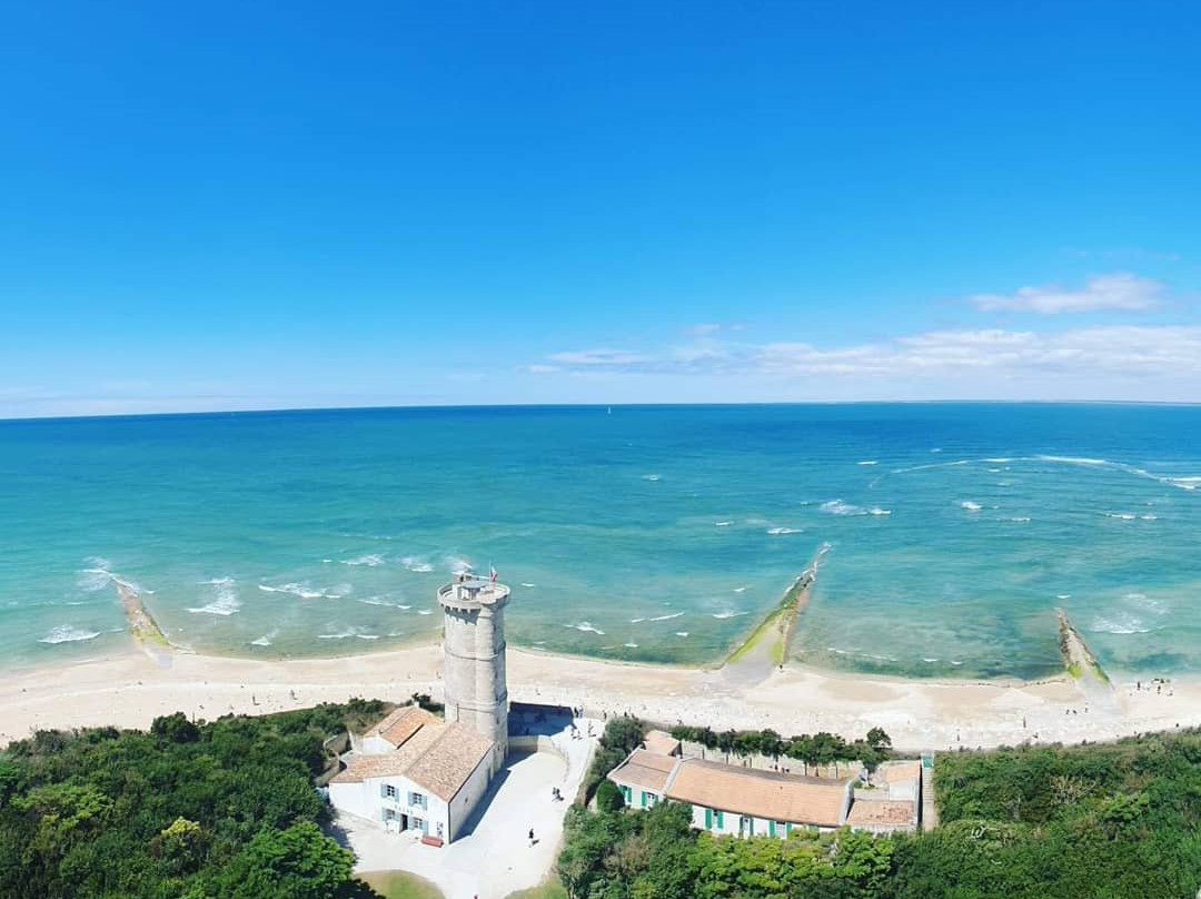 Phare Des Baleines景点图片