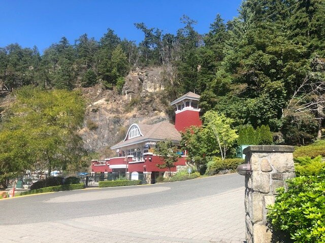 Poets Cove Marina-Bedwell Harbour必去景点