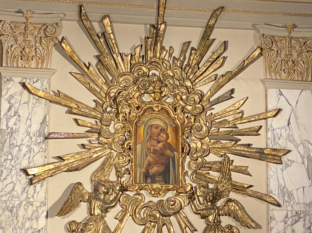 Chiesa del Carmine-塔兰托必去景点