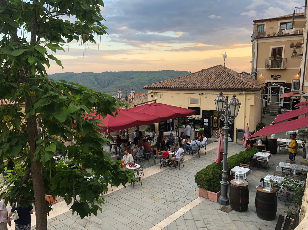 Piazza 10 Ottobre 1123景点图片