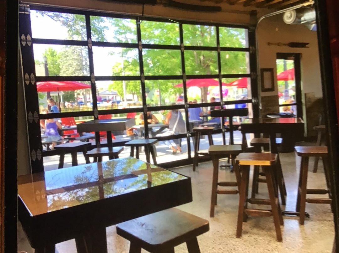 Bad Habit Brewing Company景点图片